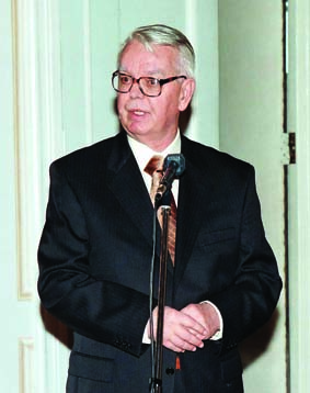 Dr. Zdravko Kurnik